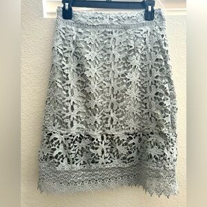 Leith floral lace skirt